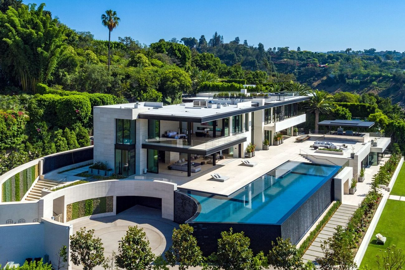 Desert modern home